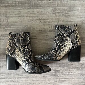 Marc Fisher Snakeskin Print Ankle Boots - Black and White - Women's size 9M